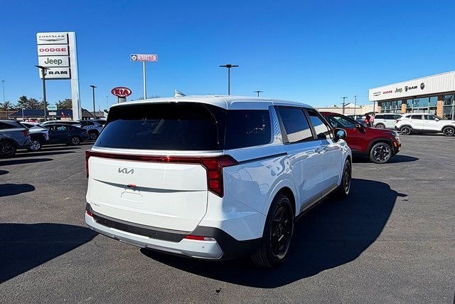 2026 Kia Carnival LX