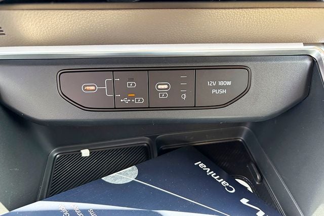 2026 Kia Carnival EX