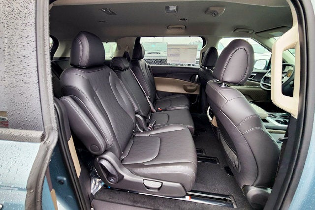 2027 Kia Carnival EX