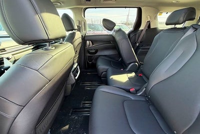 2026 Kia Carnival SX