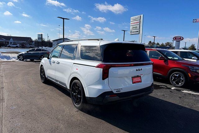 2026 Kia Carnival SX