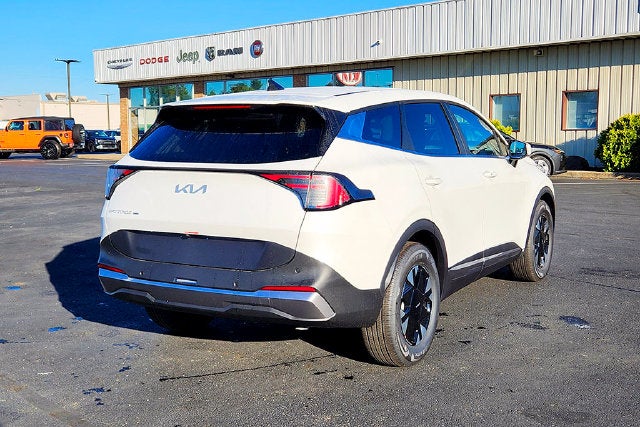 2027 Kia Sportage Hybrid LX