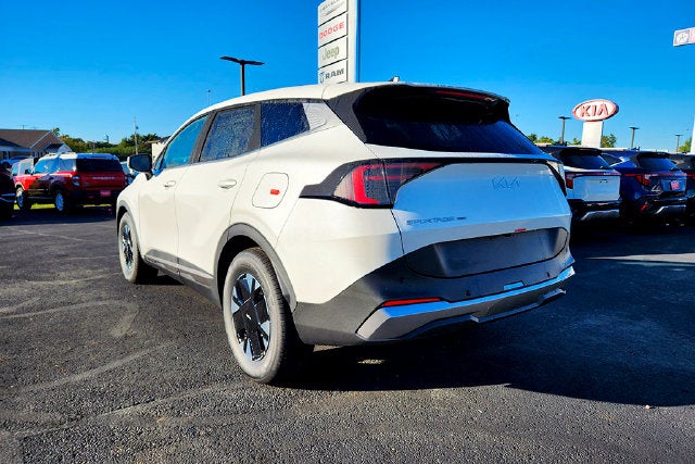 2027 Kia Sportage Hybrid LX