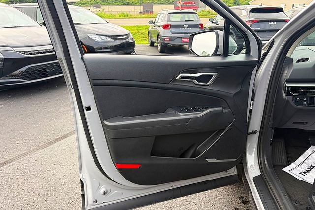 2026 Kia Sportage Hybrid S