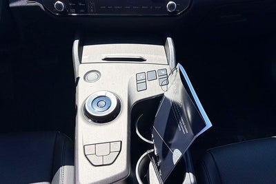 2027 Kia Sportage Hybrid X-Line