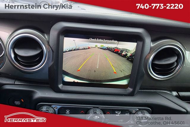 2023 Jeep Wrangler 4-Door Sahara
