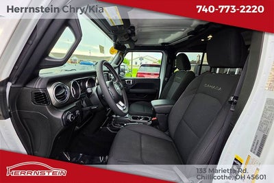 2023 Jeep Wrangler 4-Door Sahara