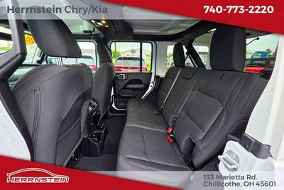 2023 Jeep Wrangler 4-Door Sahara