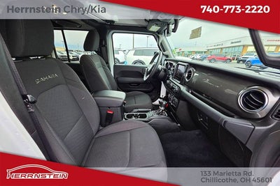 2023 Jeep Wrangler 4-Door Sahara