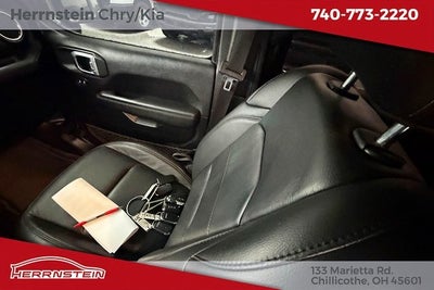 2019 Jeep Wrangler Unlimited Sahara Altitude 4x4