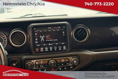 2019 Jeep Wrangler Unlimited Sahara Altitude 4x4