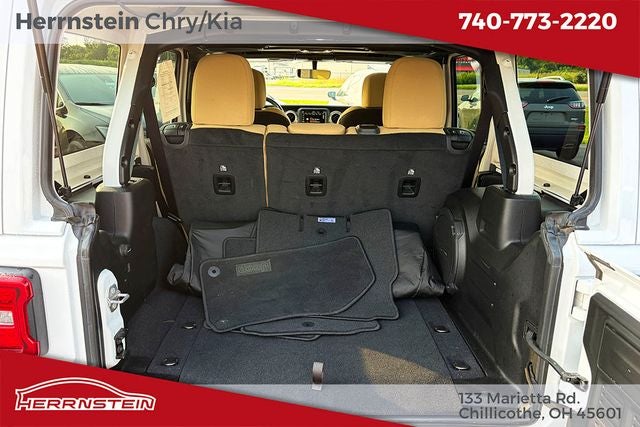 2022 Jeep Wrangler Unlimited Sahara 4x4
