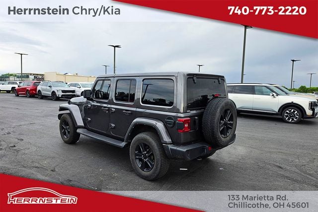 2022 Jeep Wrangler Unlimited Sahara Altitude