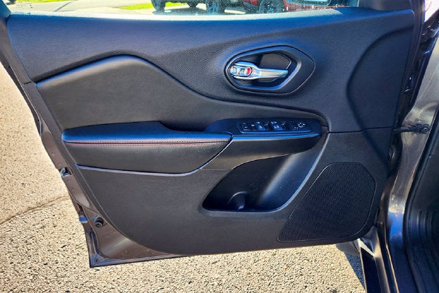 2021 Jeep Cherokee Trailhawk