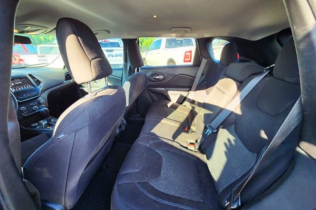 2019 Jeep Cherokee Latitude