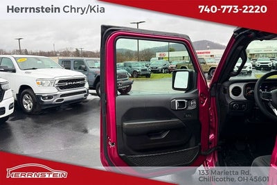 2024 Jeep Wrangler 4-Door Sahara 4x4