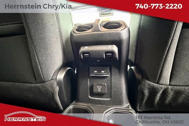 2024 Jeep Wrangler 4-Door Sahara 4x4