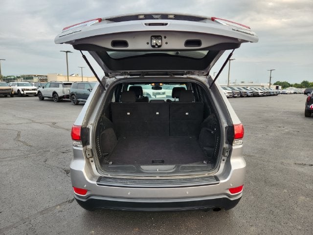 2020 Jeep Grand Cherokee Laredo E