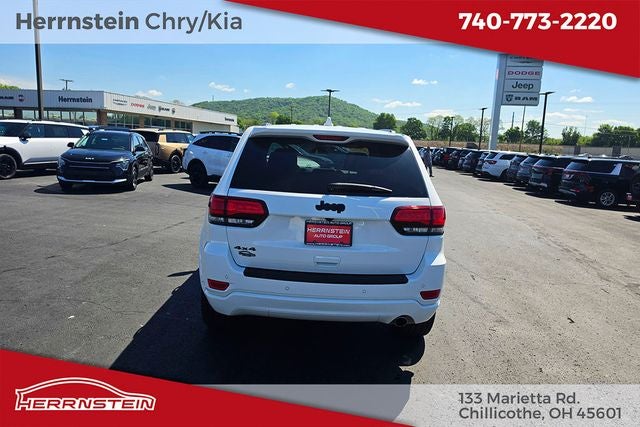 2021 Jeep Grand Cherokee Laredo X 4x4