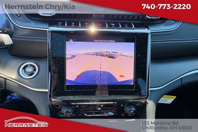 2026 Jeep Grand Cherokee GRAND CHEROKEE LAREDO X 4X4