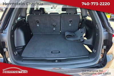 2026 Jeep Grand Cherokee GRAND CHEROKEE LAREDO X 4X4