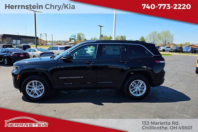 2026 Jeep Grand Cherokee GRAND CHEROKEE LAREDO X 4X4
