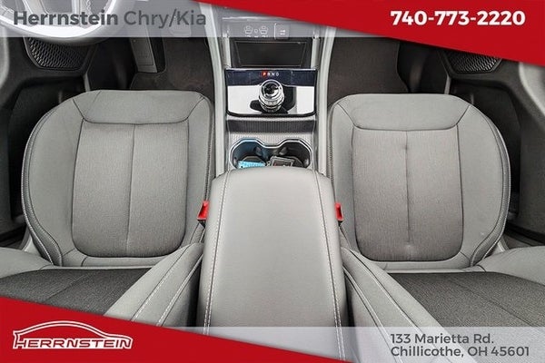 2024 Jeep Grand Cherokee GRAND CHEROKEE LAREDO X 4X4 in Chillicothe, OH - Herrnstein Auto Group