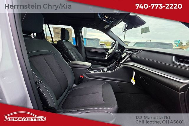 2026 Jeep Grand Cherokee GRAND CHEROKEE LAREDO X 4X4