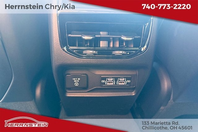 2022 Jeep Grand Cherokee Altitude 4x4