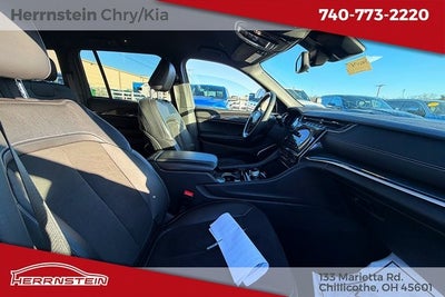 2022 Jeep Grand Cherokee Altitude 4x4