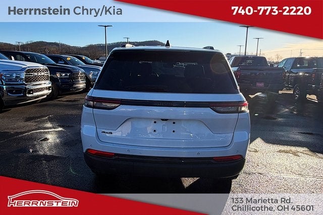 2022 Jeep Grand Cherokee Altitude 4x4