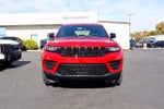 2027 Jeep Grand Cherokee Laredo