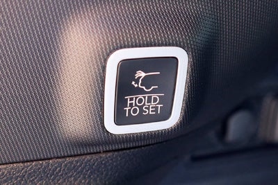 2027 Jeep Grand Cherokee Laredo