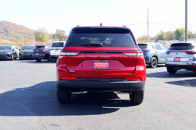 2027 Jeep Grand Cherokee Laredo