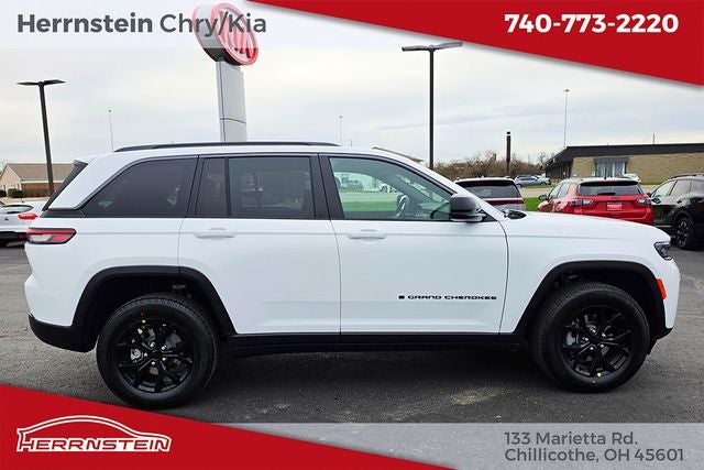 2026 Jeep Grand Cherokee GRAND CHEROKEE LAREDO ALTITUDE 4X4