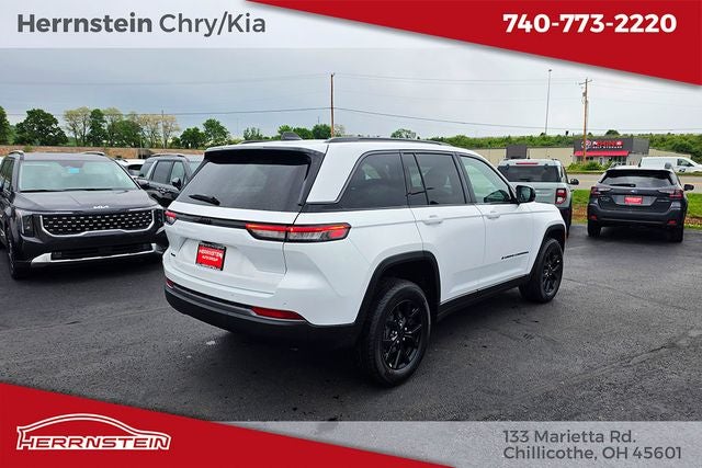 2026 Jeep Grand Cherokee GRAND CHEROKEE LAREDO ALTITUDE 4X4