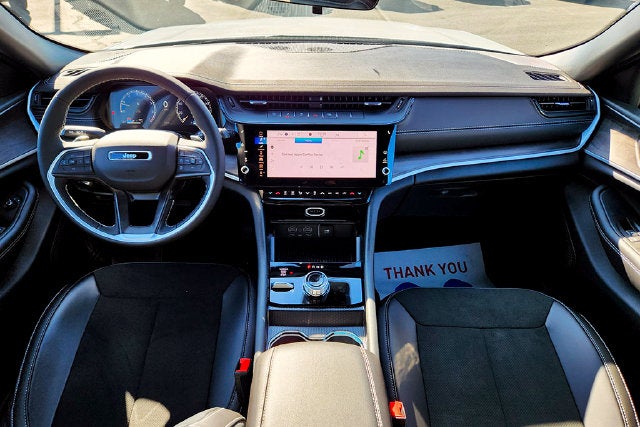 2026 Jeep Grand Cherokee Altitude