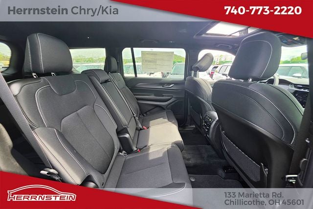 2025 Jeep Grand Cherokee L Laredo