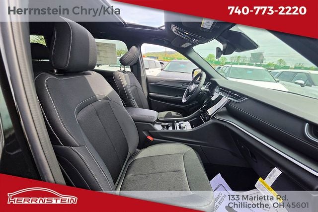 2025 Jeep Grand Cherokee L Laredo