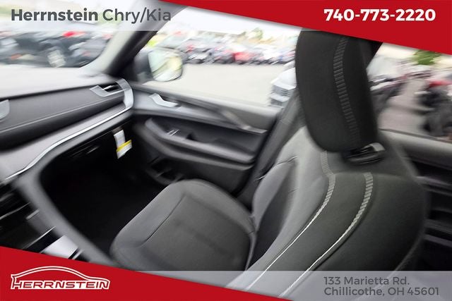 2026 Jeep Grand Cherokee GRAND CHEROKEE L LAREDO X 4X4