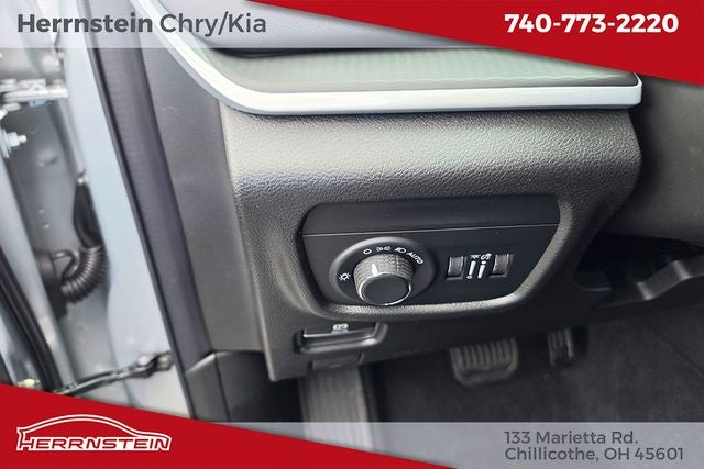 2026 Jeep Grand Cherokee GRAND CHEROKEE L LAREDO X 4X4