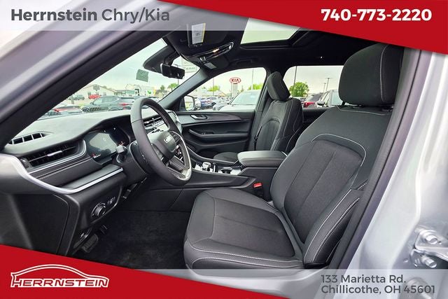 2026 Jeep Grand Cherokee GRAND CHEROKEE L LAREDO X 4X4