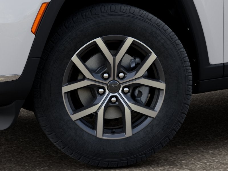 2027 Jeep Grand Cherokee Laredo