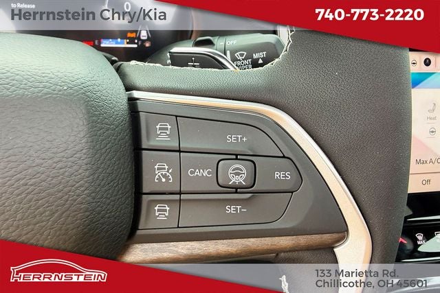 2026 Jeep Grand Cherokee GRAND CHEROKEE L LAREDO ALTITUDE 4X4
