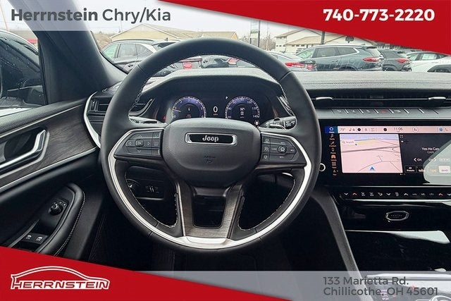 2026 Jeep Grand Cherokee GRAND CHEROKEE L LAREDO ALTITUDE 4X4