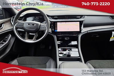 2026 Jeep Grand Cherokee GRAND CHEROKEE L LAREDO ALTITUDE 4X4