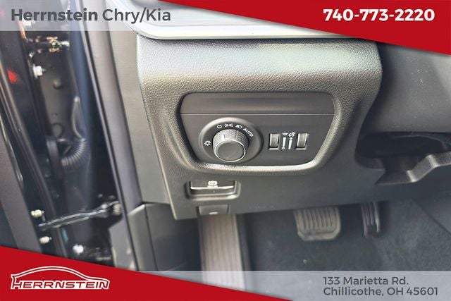 2026 Jeep Grand Cherokee GRAND CHEROKEE L LAREDO ALTITUDE 4X4