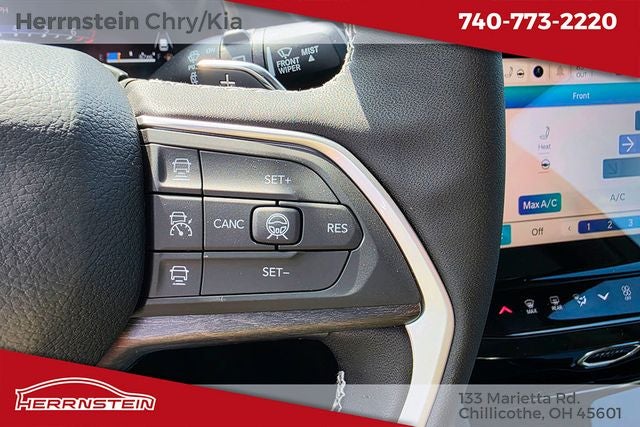 2026 Jeep Grand Cherokee GRAND CHEROKEE L LAREDO ALTITUDE 4X4