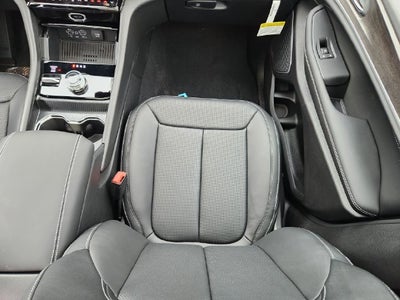 2027 Jeep Grand Cherokee Base