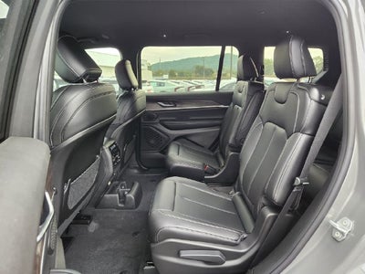 2027 Jeep Grand Cherokee Limited